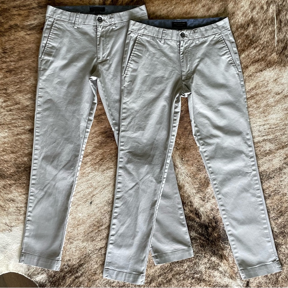 2 Pairs of Banana Republic Mason Chino Khaki Pants 29X32